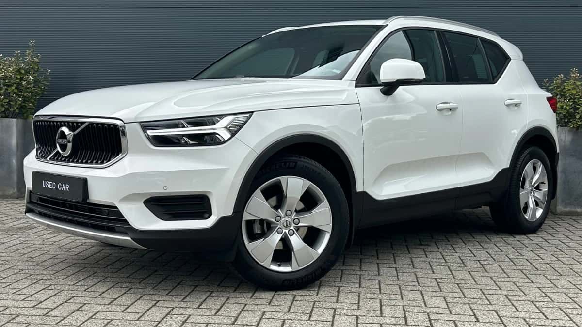 Volvo XC40 (2018) — foto 1