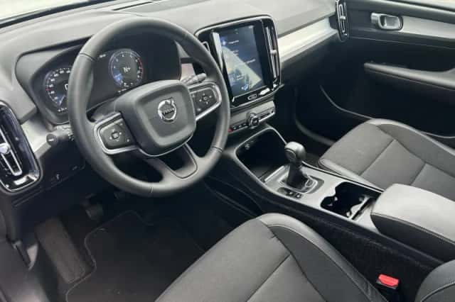 Volvo XC40 (2018) thumbnail 5