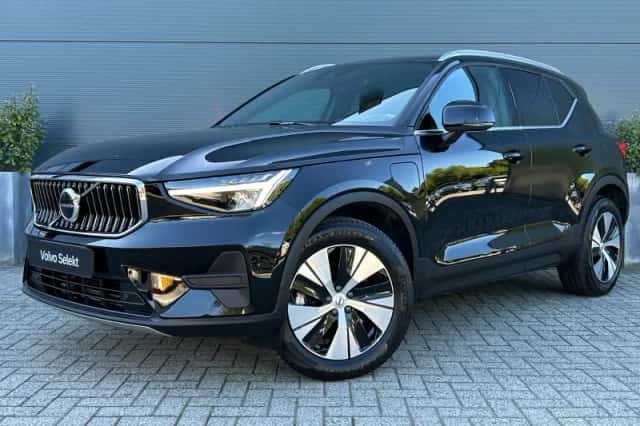 Volvo XC40 (2022) thumbnail 1