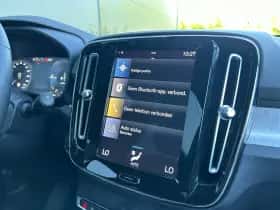 Volvo XC40 (2022) thumbnail 20