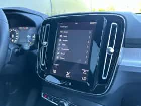 Volvo XC40 (2022) thumbnail 24