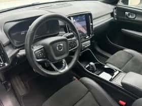 Volvo XC40 (2021) thumbnail 6