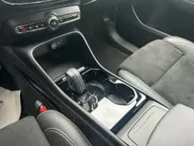 Volvo XC40 (2021) thumbnail 7