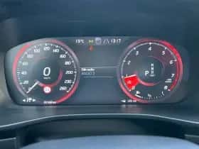 Volvo XC40 (2021) thumbnail 15
