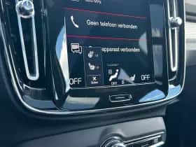 Volvo XC40 (2021) thumbnail 21