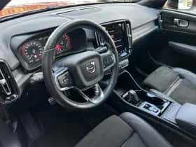 Volvo XC40 (2021) thumbnail 7