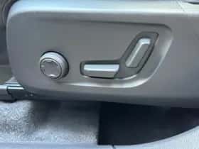 Volvo XC40 (2021) thumbnail 9
