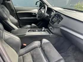 Volvo XC90 (2021) thumbnail 28