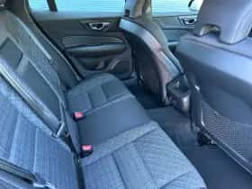 Volvo V60 (2022) thumbnail 16
