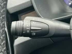 Volvo XC40 (2025) thumbnail 17
