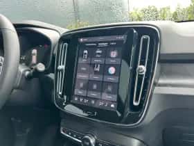 Volvo XC40 (2025) thumbnail 24