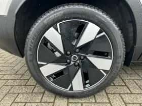 Volvo XC40 (2025) thumbnail 6