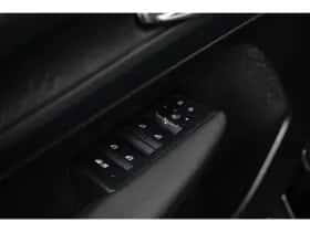 Volvo C40 (2024) thumbnail 13
