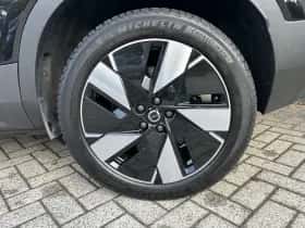 Volvo C40 (2024) thumbnail 22