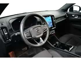 Volvo C40 (2024) thumbnail 5