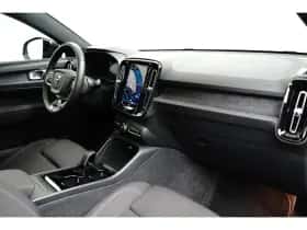 Volvo C40 (2024) thumbnail 6