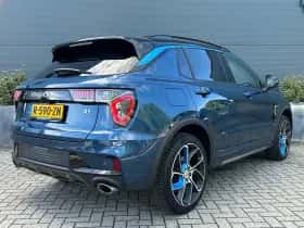 Lynk & Co 01 (2023) thumbnail 2