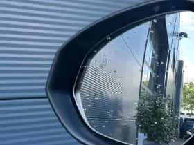 Lynk & Co 01 (2023) thumbnail 5