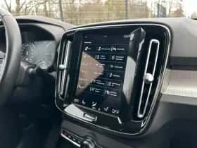 Volvo XC40 (2021) thumbnail 25