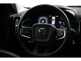 Volvo XC40 (2022) thumbnail 14