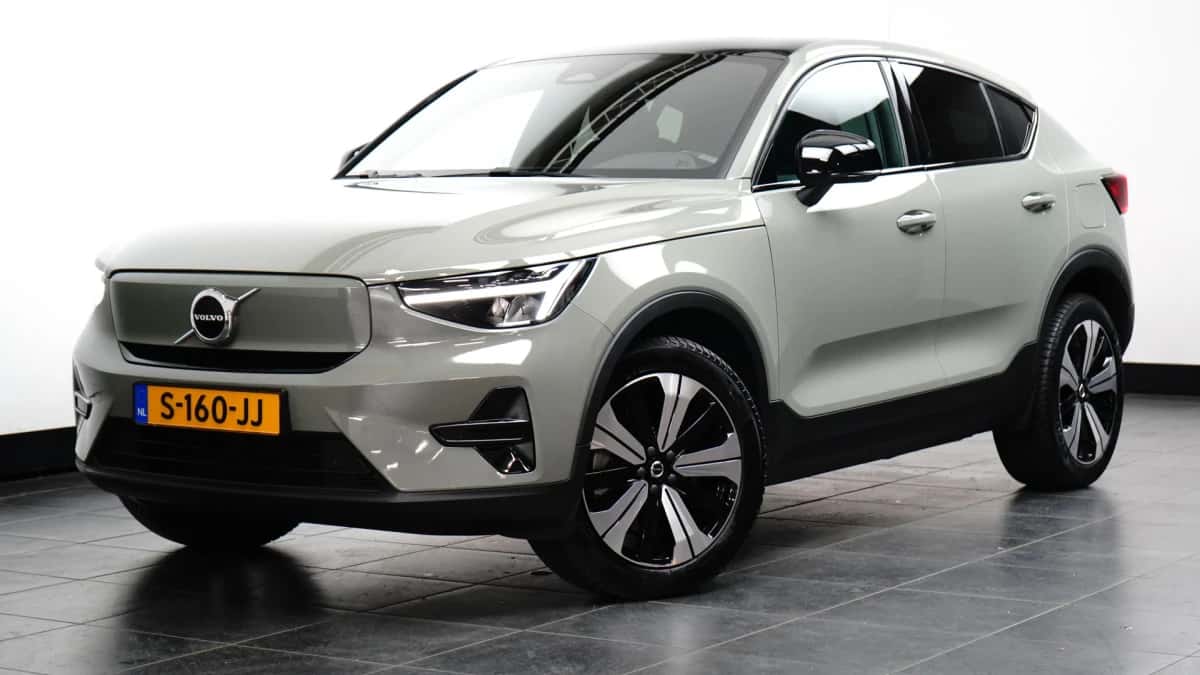 Volvo C40 (2023) — foto 1