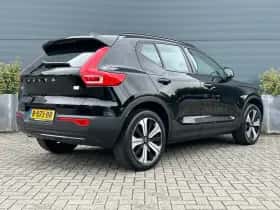 Volvo XC40 (2022) thumbnail 2