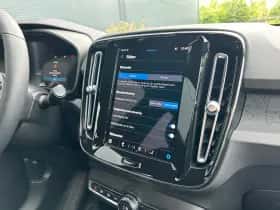 Volvo XC40 (2022) thumbnail 23