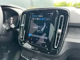 Volvo XC40 (2022) thumbnail 24