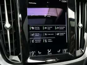Volvo V60 (2021) thumbnail 13