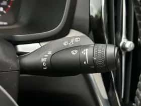 Volvo V60 (2021) thumbnail 47