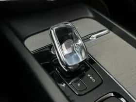 Volvo V60 (2021) thumbnail 9