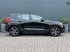 Volvo XC40 (2021)