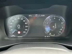 Volvo XC40 (2021) thumbnail 12