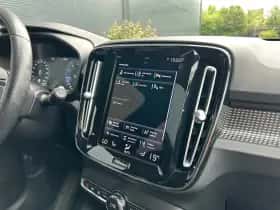 Volvo XC40 (2021) thumbnail 24