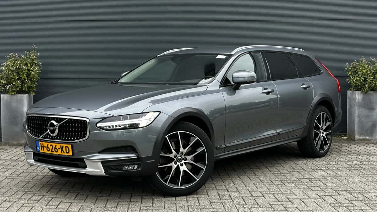 Volvo V90 (2018) — foto 1