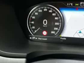 Volvo V90 (2018) thumbnail 21