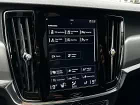 Volvo V90 (2018) thumbnail 10