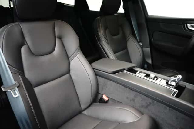 Volvo XC60 (2026) thumbnail 4