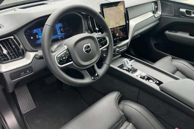 Volvo XC60 (2026) thumbnail 6