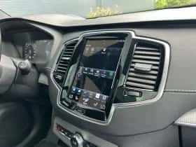 Volvo XC90 (2021) thumbnail 32