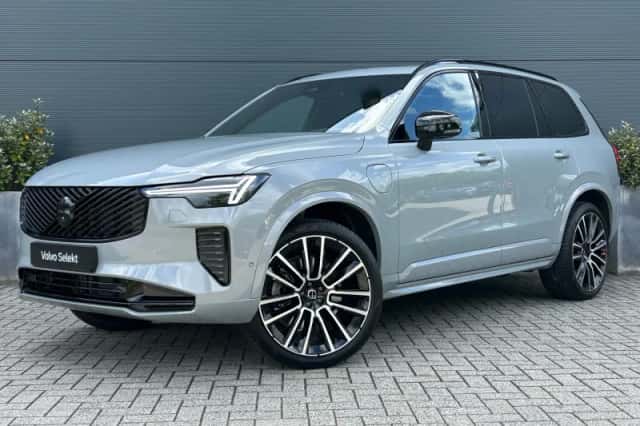 Volvo XC90 (2026) thumbnail 1