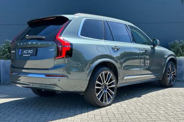 Volvo XC90 (2026) thumbnail 2