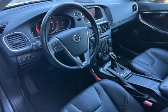 Volvo V40 (2019) thumbnail 6