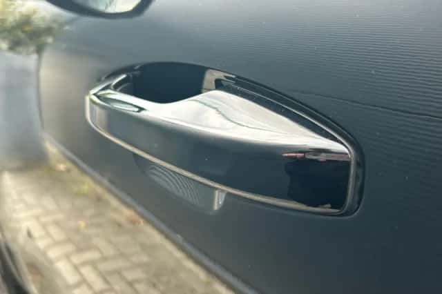 Volvo XC40 (2023) thumbnail 5