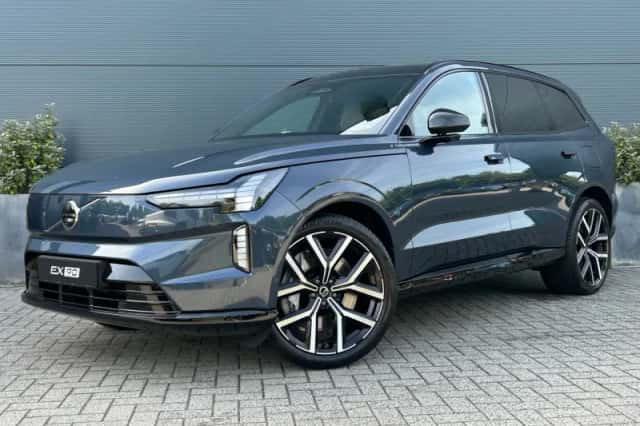 Volvo EX90 (2026) thumbnail 1