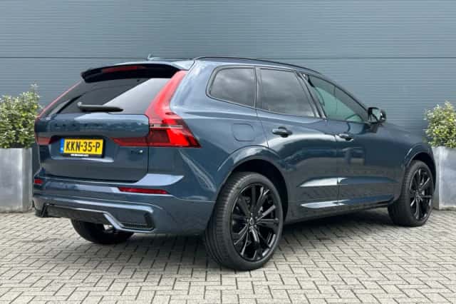 Volvo XC60 (2026) thumbnail 2