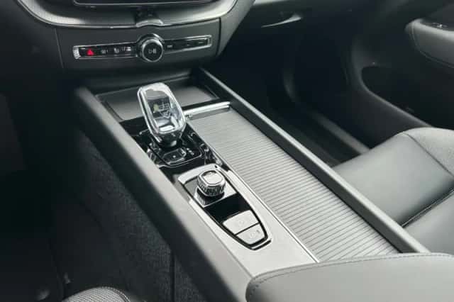 Volvo XC60 (2026) thumbnail 6