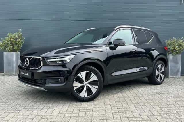 Volvo XC40 (2021) thumbnail 1