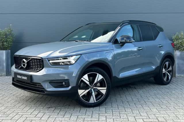 Volvo XC40 (2021) thumbnail 1