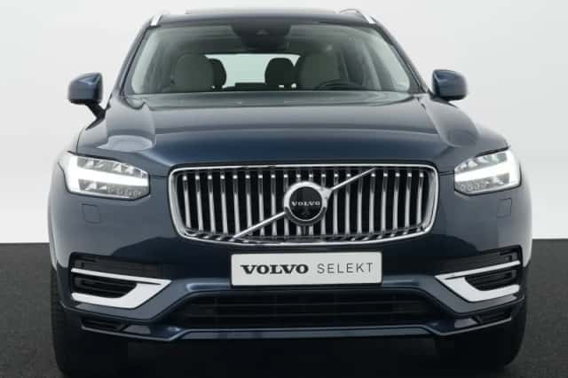 Volvo XC90 (2022) thumbnail 5